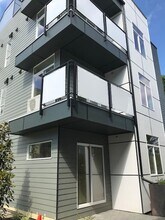 The Junior in Seattle, WA - Building Photo - Building Photo