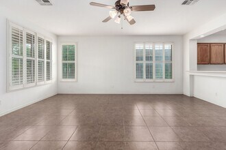 3721 S Vineyard Ave in Gilbert, AZ - Building Photo - Building Photo