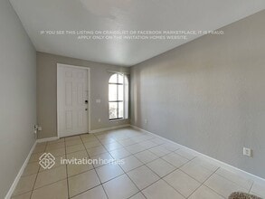 3250 NW 103rd Path in Doral, FL - Building Photo - Building Photo