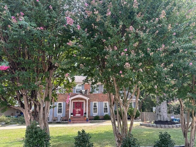 property at 5401 Broadmoor St