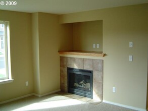521 SE 14th Ave in Battle Ground, WA - Building Photo - Building Photo