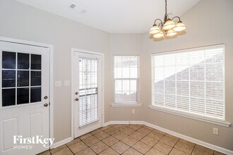 6870 Manslick Rd in Cordova, TN - Building Photo - Building Photo