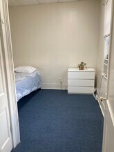 2002 Maple Ave, Unit 2F in Evanston, IL - Building Photo - Building Photo