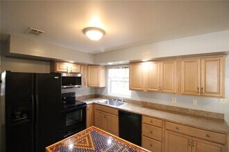 1714 NW 38th St in Gainesville, FL - Building Photo - Building Photo