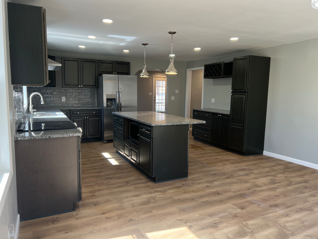 property at 1804 union Ctr