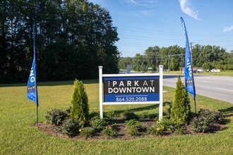 The Park at Downtown in Greenville, SC - Foto de edificio - Building Photo