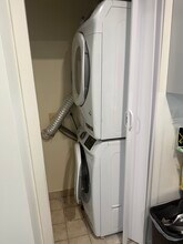 11 Forest Ave, Unit 11 Forest Ave in Everett, MA - Foto de edificio - Building Photo