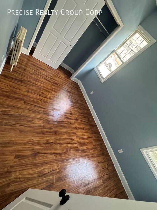 143 Stanley Ave-Unit -1 in Yonkers, NY - Building Photo - Building Photo