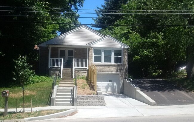 property at 1412 N Kinser Pike