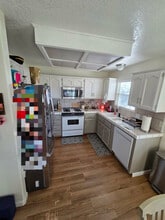 455 Westgate Pl in Lemoore, CA - Foto de edificio - Building Photo