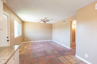 1324 E Peoria Ave in Phoenix, AZ - Building Photo - Building Photo