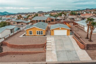 3391 S Ridge Ave in Bullhead City, AZ - Building Photo - Building Photo