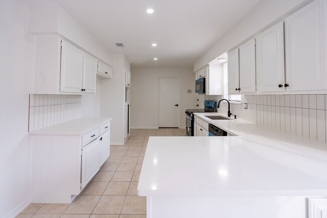 23230 Briarcreek Blvd