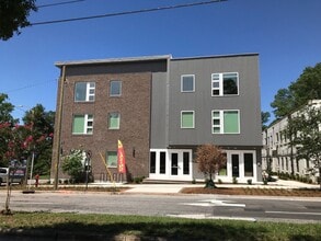 The Pearl & The Jewel in Wilmington, NC - Foto de edificio - Building Photo