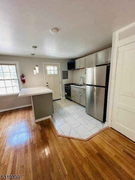 2 Beech Spring Dr in Summit, NJ - Building Photo