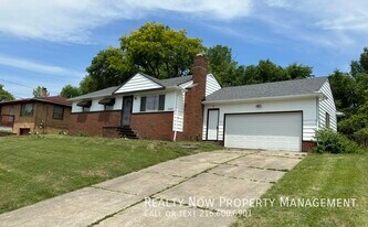 16605 Kollin Ave in Cleveland, OH - Building Photo