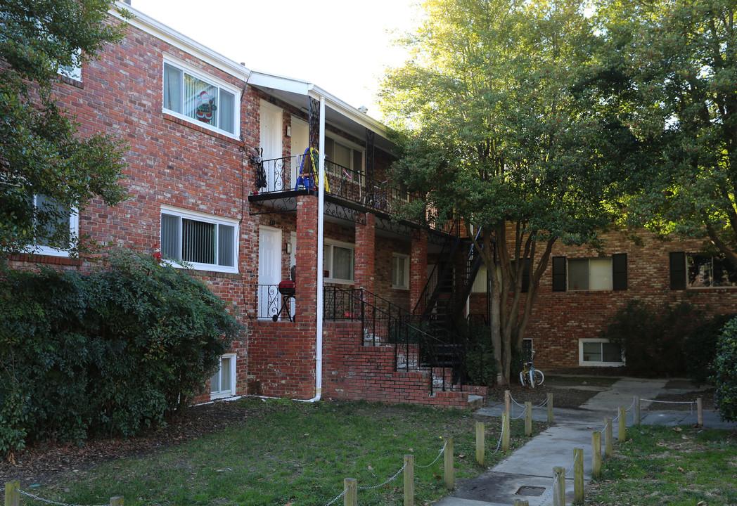 Mathieson in Atlanta, GA - Foto de edificio