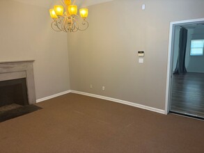 11031 Lake Ridge Dr in Knoxville, TN - Building Photo - Building Photo