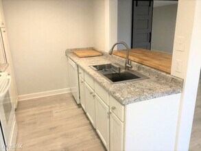 7581 Warner Rd in Saline, MI - Building Photo - Building Photo