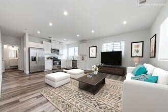 2833 E 6th St in Los Angeles, CA - Building Photo - Building Photo