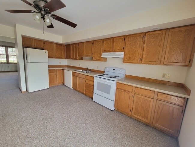 6265-6215 Normandy Dr in Saginaw, MI - Building Photo - Building Photo