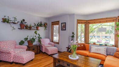 2306 N Lakewood Ave in Chicago, IL - Building Photo - Building Photo