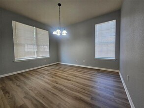 164 Ashwood N in Kyle, TX - Foto de edificio - Building Photo