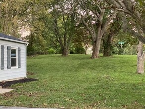 3004 Arrowhead Dr in Lexington, KY - Building Photo - Building Photo
