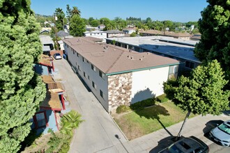 7624 Milton Ave in Whittier, CA - Building Photo - Building Photo