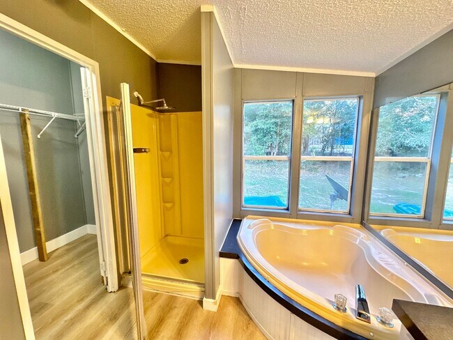 4733 Osprey Dr in Chipley, FL - Building Photo - Building Photo