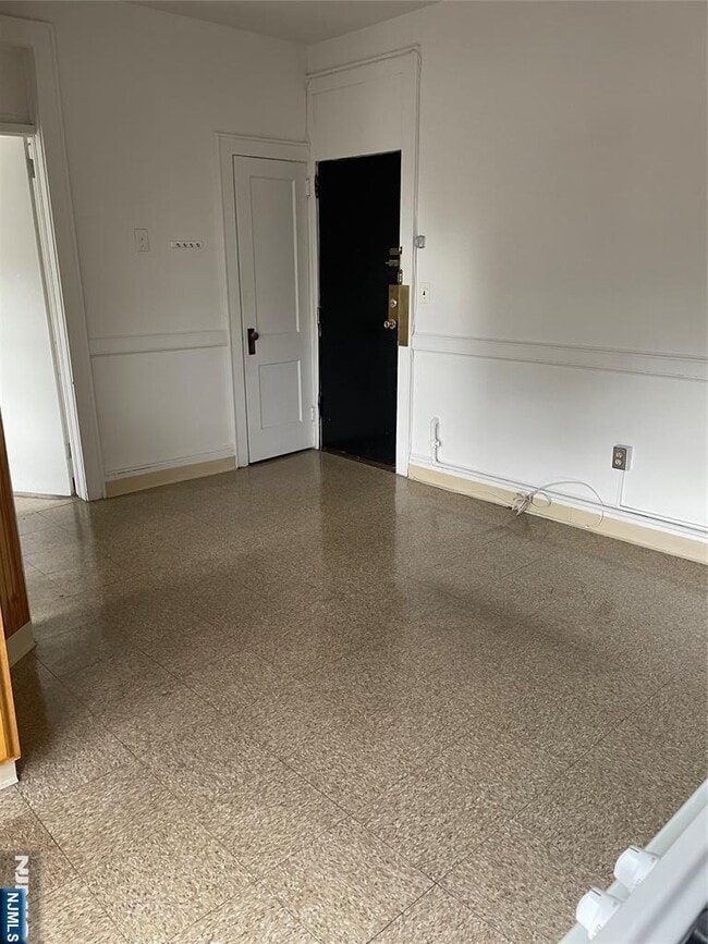 property at 430 Lexington Ave