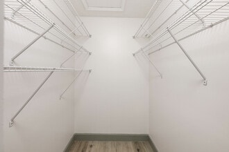 5214 Stacy St Apartments in West Palm Beach, FL - Foto de edificio - Building Photo