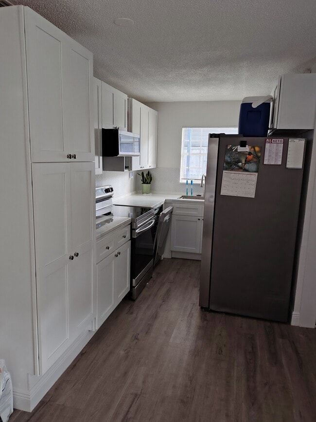 313 Dirksen Dr, Unit 313 E2 Dirksen Drive in Debary, FL - Foto de edificio - Building Photo