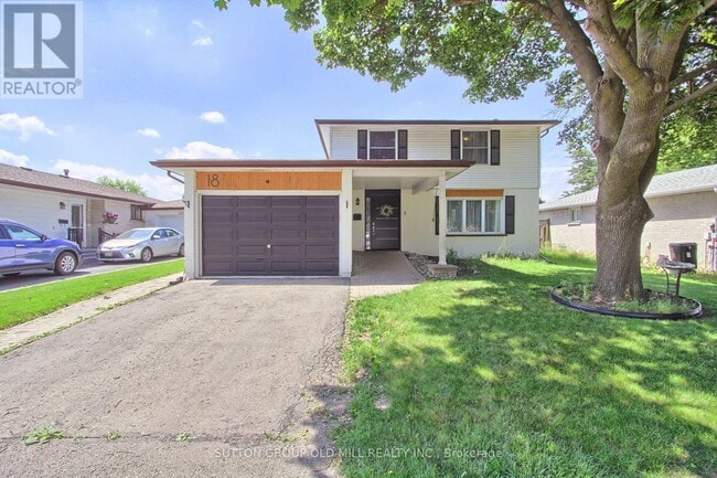 property at 18 Barkwood Ct