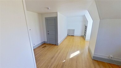 49 Center St in Oneonta, NY - Building Photo - Building Photo