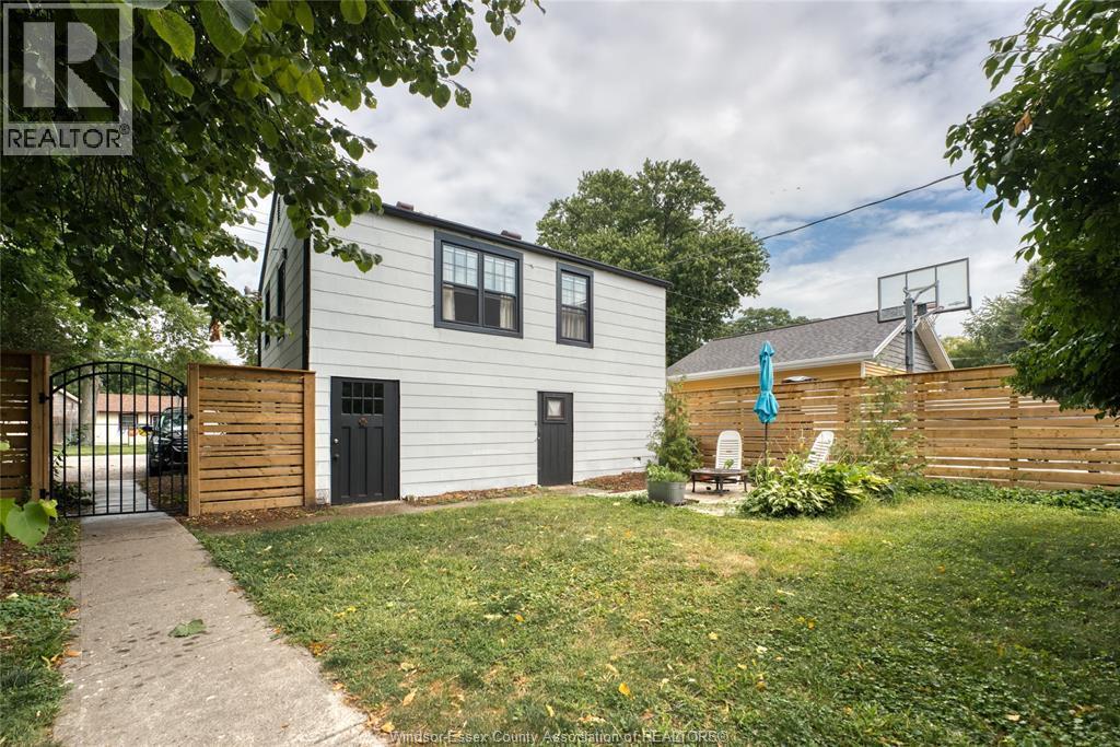 69 Sullivan St in Essex, ON - Building Photo