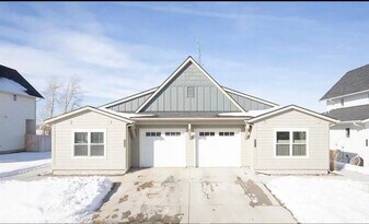 1650 Davis Ln in Bozeman, MT - Building Photo