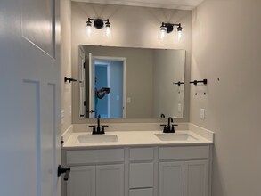 10374 Glacier Ln N in Maple Grove, MN - Building Photo - Building Photo