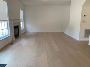 111 Tyne Dr in Franklin, TN - Building Photo - Building Photo