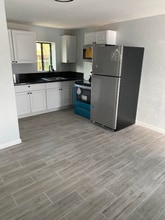 105 E Grant Rd in Tucson, AZ - Foto de edificio - Building Photo