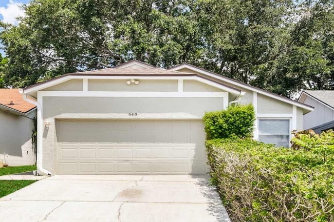 property at 648 Lake Dexter Cir