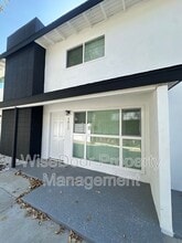 1812 E Adams Ave in Orange, CA - Building Photo - Building Photo