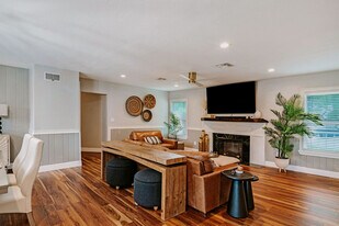 134 Sinclair St in Corpus Christi, TX - Building Photo