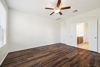 13108 Summit Harvest Ln in Rosharon, TX - Building Photo - Building Photo
