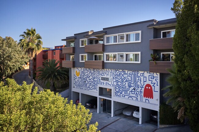 Ethan on Evans in Los Angeles, CA - Foto de edificio - Building Photo