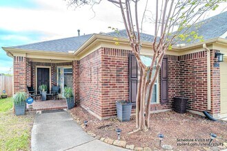 4415 Sierra Point Dr in Fresno, TX - Building Photo - Building Photo
