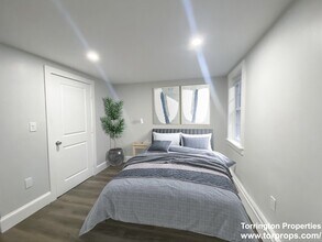 351 E 8th St, Unit Ground in Boston, MA - Building Photo - Building Photo
