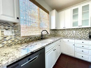 5031 Ballast Ln in San Diego, CA - Building Photo - Building Photo