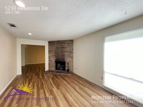 5230 Arbardee Dr in Fair Oaks, CA - Building Photo - Building Photo