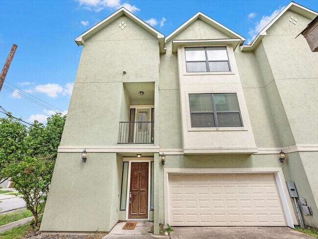 property at 4217 Koehler St